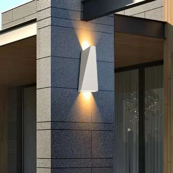 Đèn Hắt Tường VNT2250CN 3