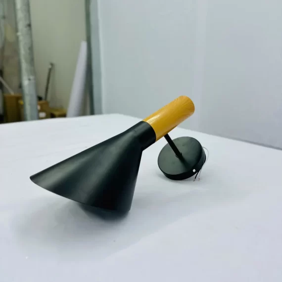 Đèn Tường Thiết Kế VK69 21