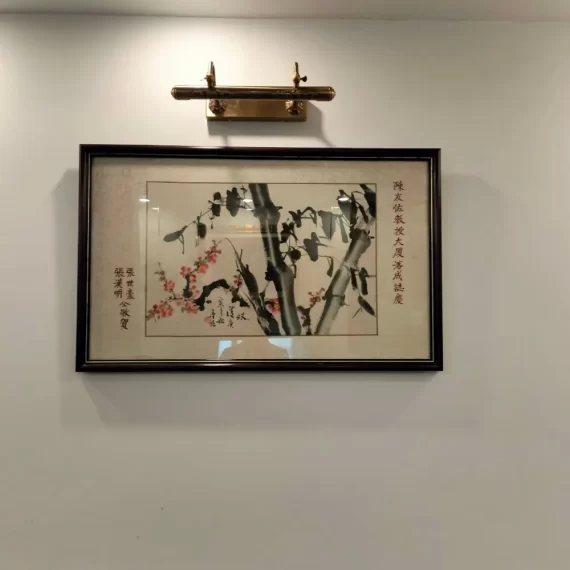 Đèn rọi tranh rt5543 - mẫu đèn chiếu tranh trang trí cho không gian sống nghệ thuật