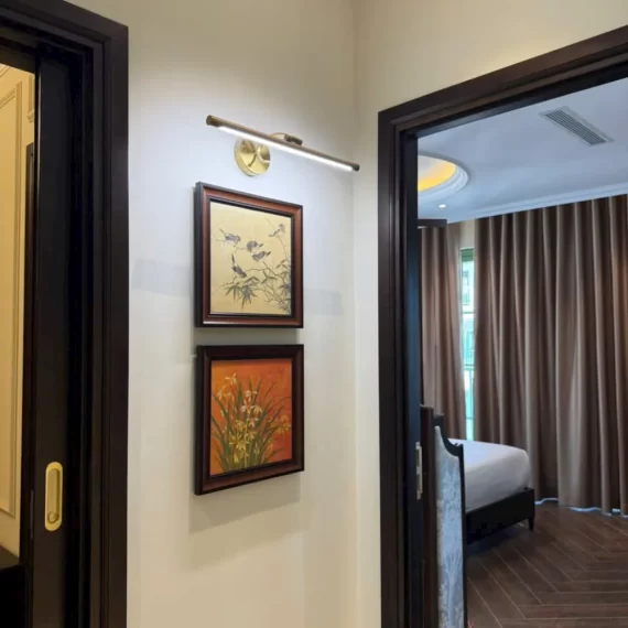 Đèn Rọi Tranh RT5691 – Đèn Led Rọi Tranh Gắn Tường Sang Trọng Cho Không Gian Nội Thất