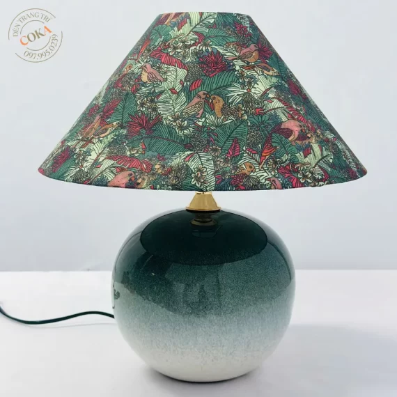 Đèn bàn db92 - thiết kế hiện đại trang trí không gian sống sang trọng.