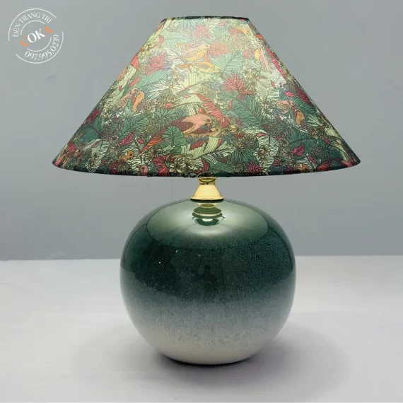 Đèn bàn db92 - thiết kế hiện đại trang trí không gian sống sang trọng.