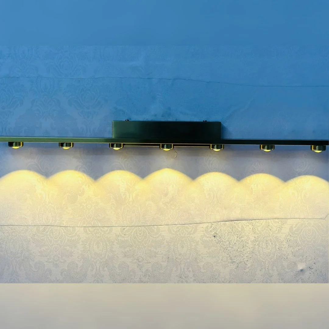 den-roi-tranh-rt6035t7-1 Đèn rọi tranh RT6035T7 1