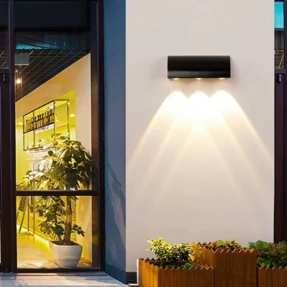 Đèn Hắt Tường VNT70 8