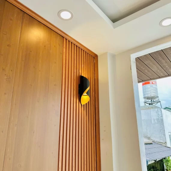 Đèn Hắt Tường VNT2287 4