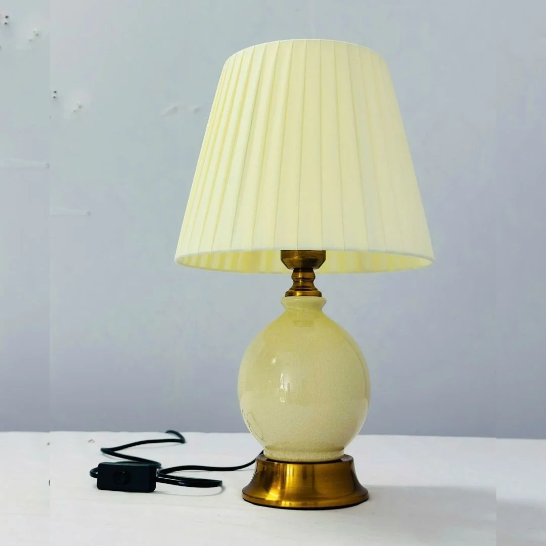 den-ban-db96-2 Đèn bàn DB96 2