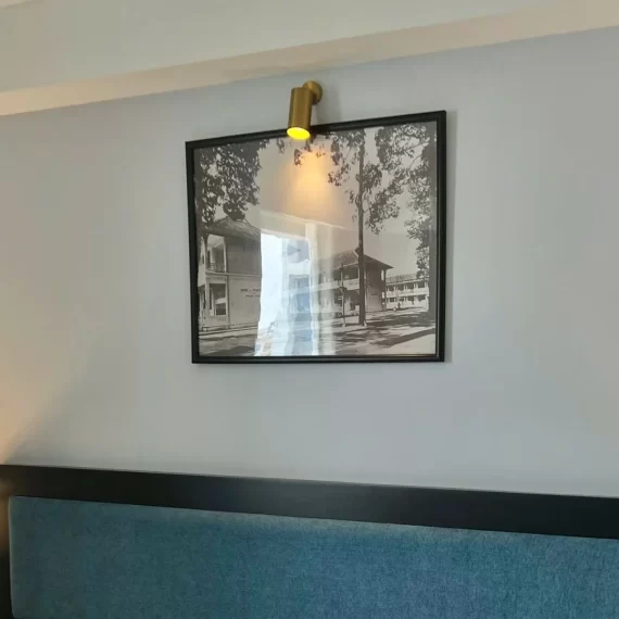 Đèn rọi tranh RT60 3