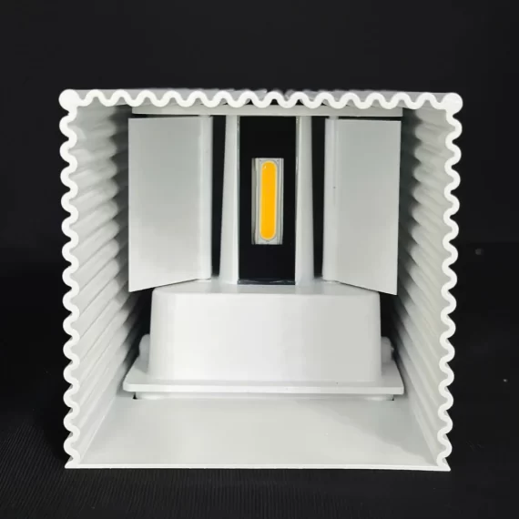 Đèn Hắt Tường VNT2216 4