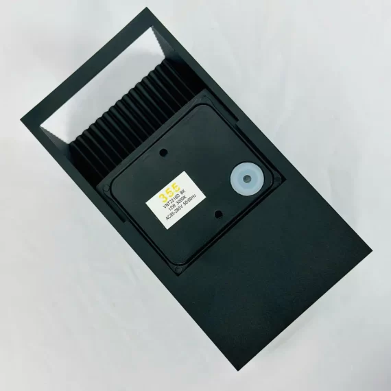 Đèn Hắt Tường VNT2216 8