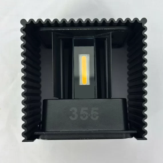 Đèn Hắt Tường VNT2215 6