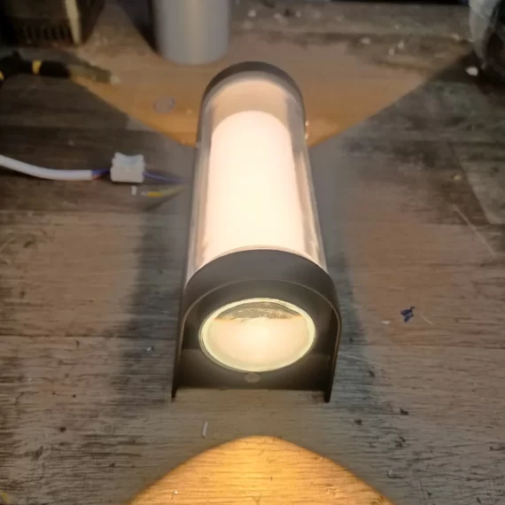 Đèn Tường Ngoài Trời VNT184 24