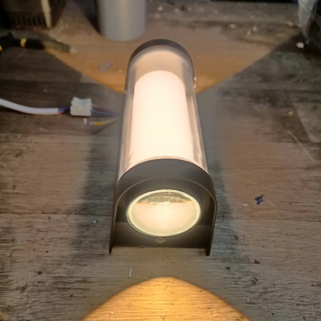 den-tuong-vnt184-24 Đèn Tường Ngoài Trời VNT184 24