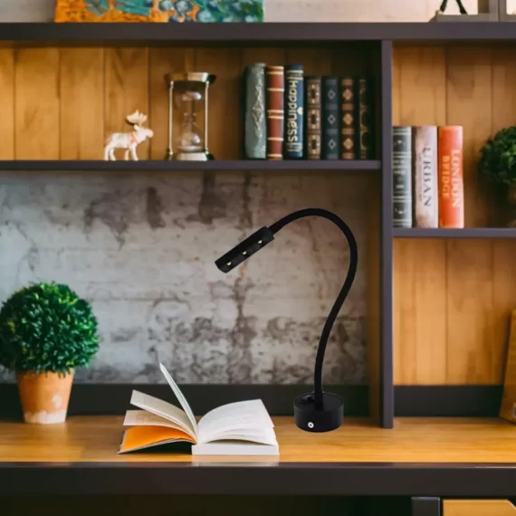 Đèn Rọi Tranh RT08-01- đèn trang trí thiết kế cổ mềm linh hoạt, ánh sáng LED 3000K dịu nhẹ, phù hợp chiếu tranh và đọc sách.