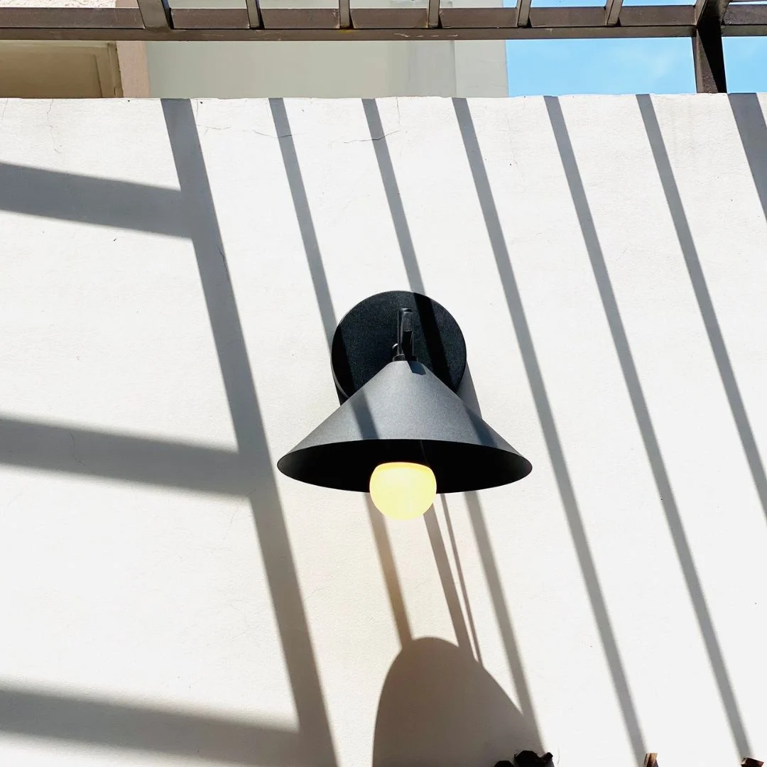 den-tuong-vnt102-4.webp